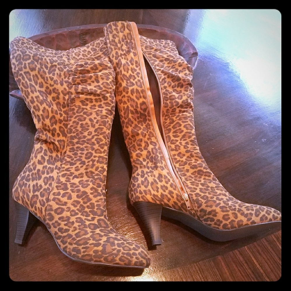 Leopard skin comfortable boots